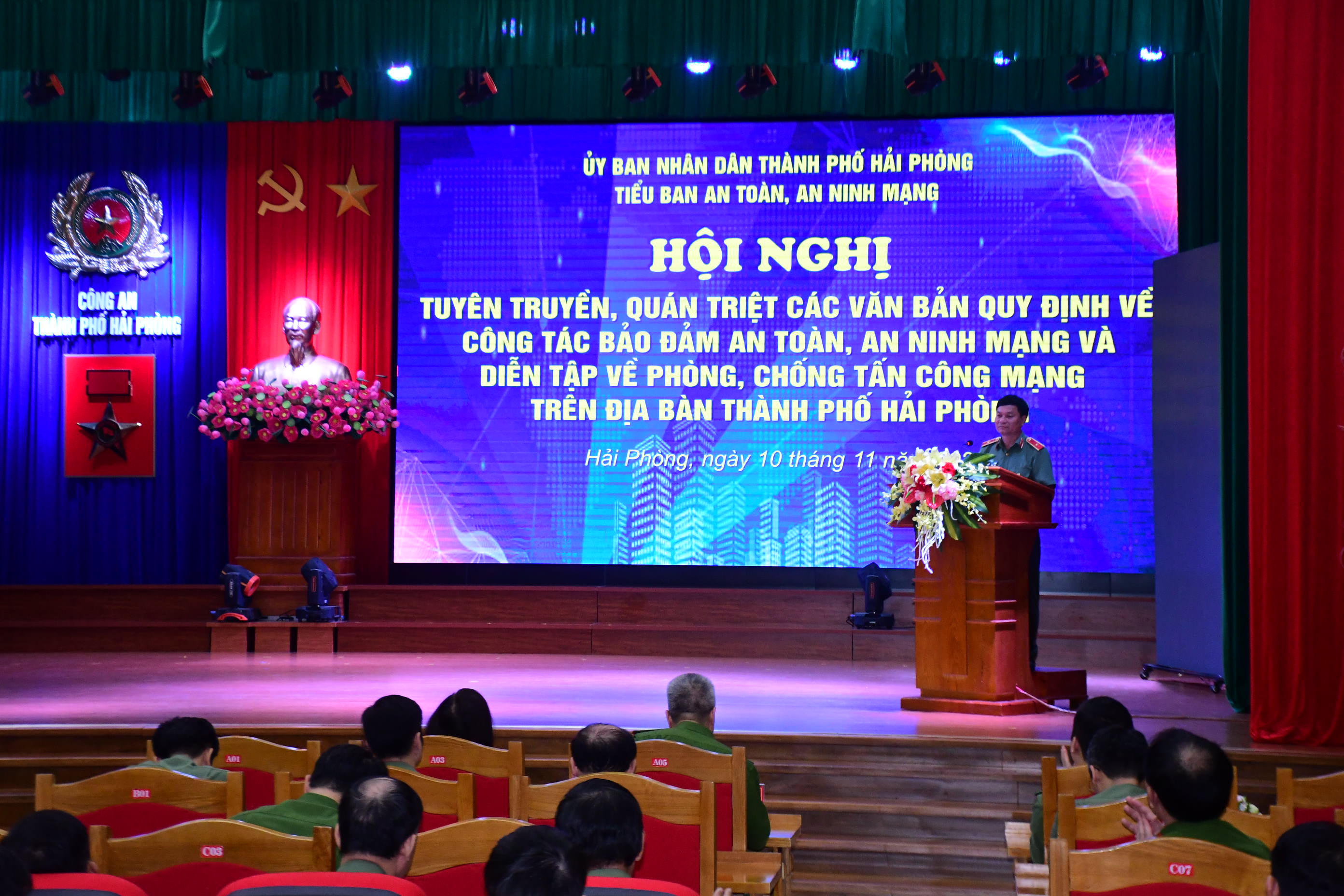 Nhân dân gửi thư cảm ơn Phòng an ninh mạng và phòng chống tội phạm sử dụng công nghệ cao